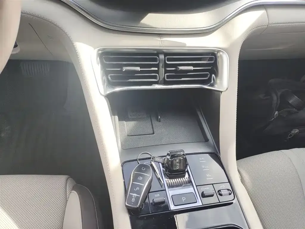 BYD PLUS New Energy 2025 из CN, фото 7