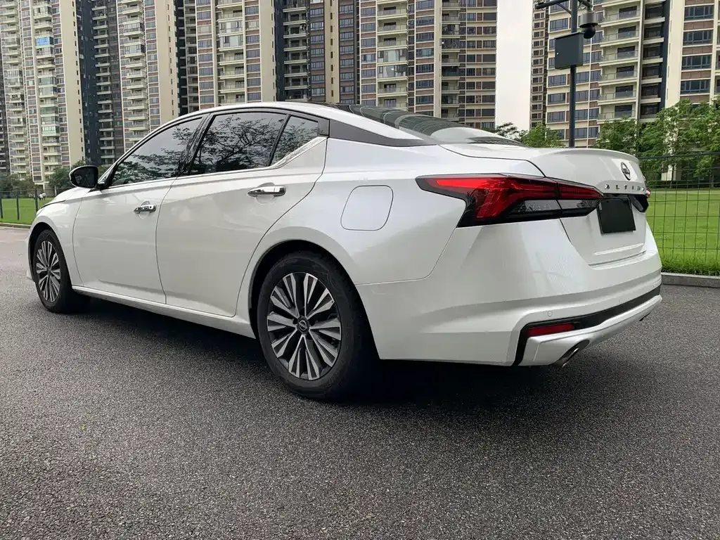 Nissan Teana 2023 из CN, фото 6