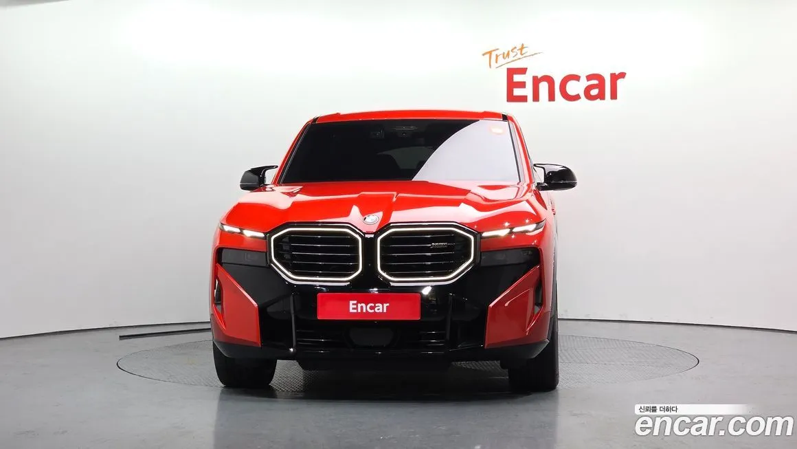 BMW XM — фото 3