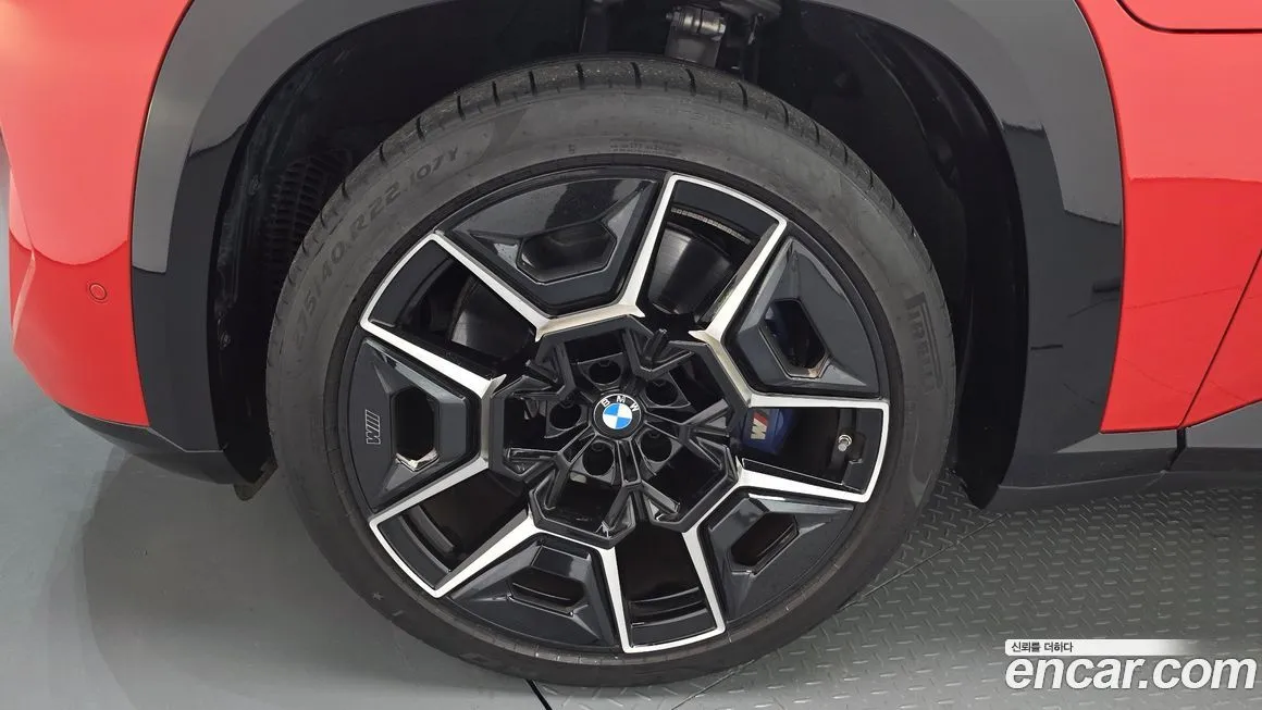 BMW XM — фото 5