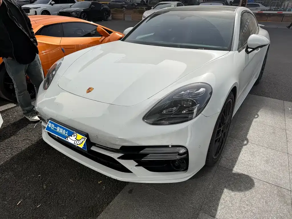 Porsche Panamera 2023 из CN, фото 1