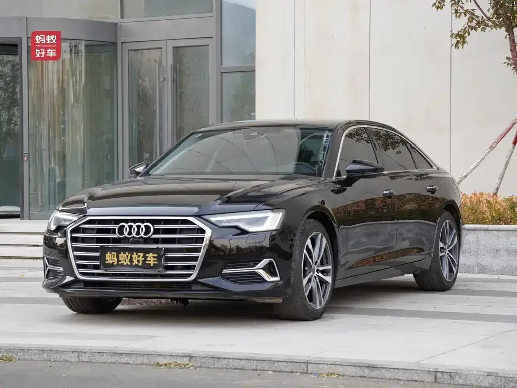 Audi A6L 2023 из CN, фото 1