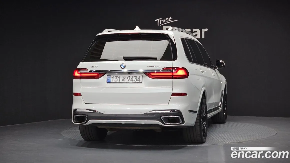 BMW X7 — фото 4
