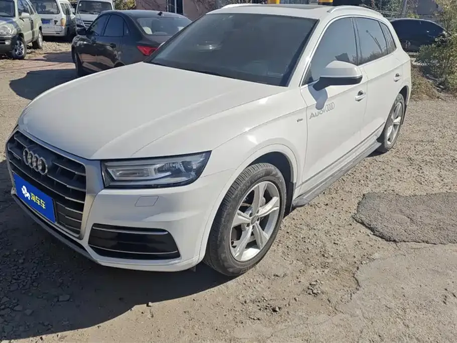 Audi Q5L 2021 из CN, фото 1