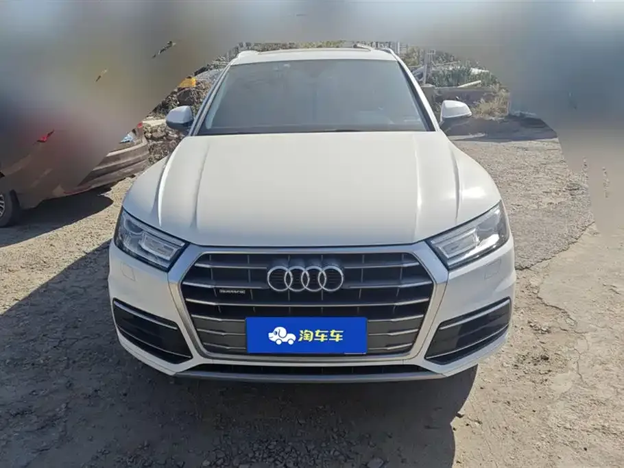Audi Q5L 2021 из CN, фото 2