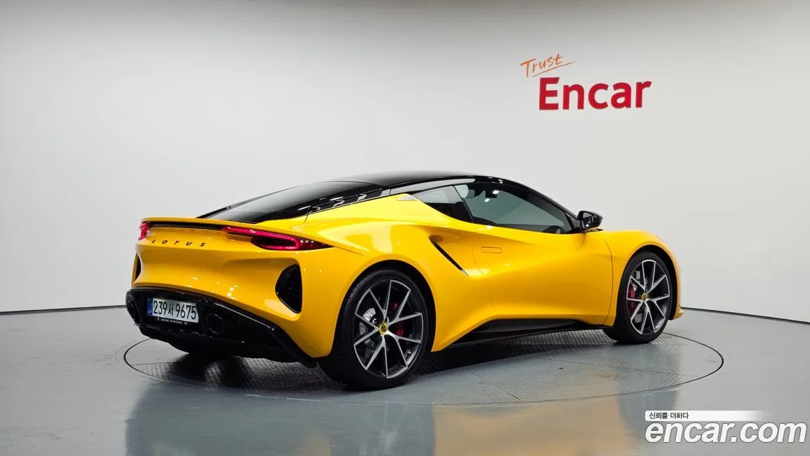 Lotus Emira 2024 из KR, фото 2