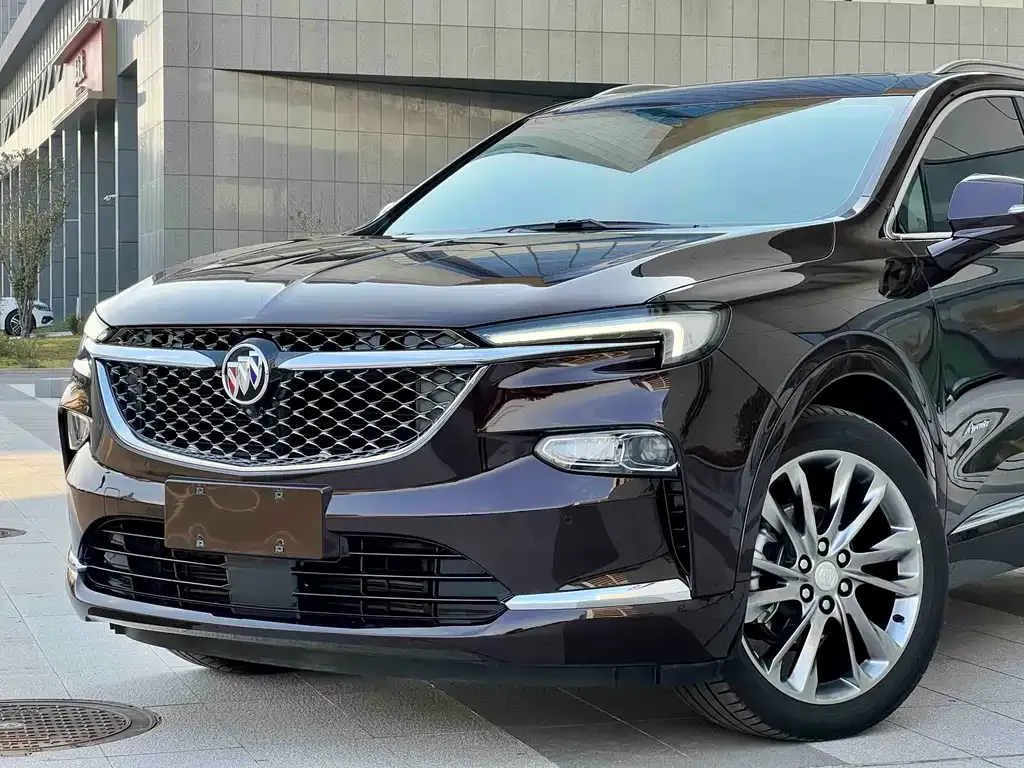 Buick Enclave 2023 из CN, фото 10