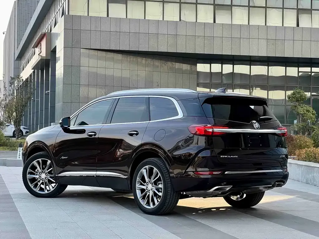 Buick Enclave 2023 из CN, фото 4