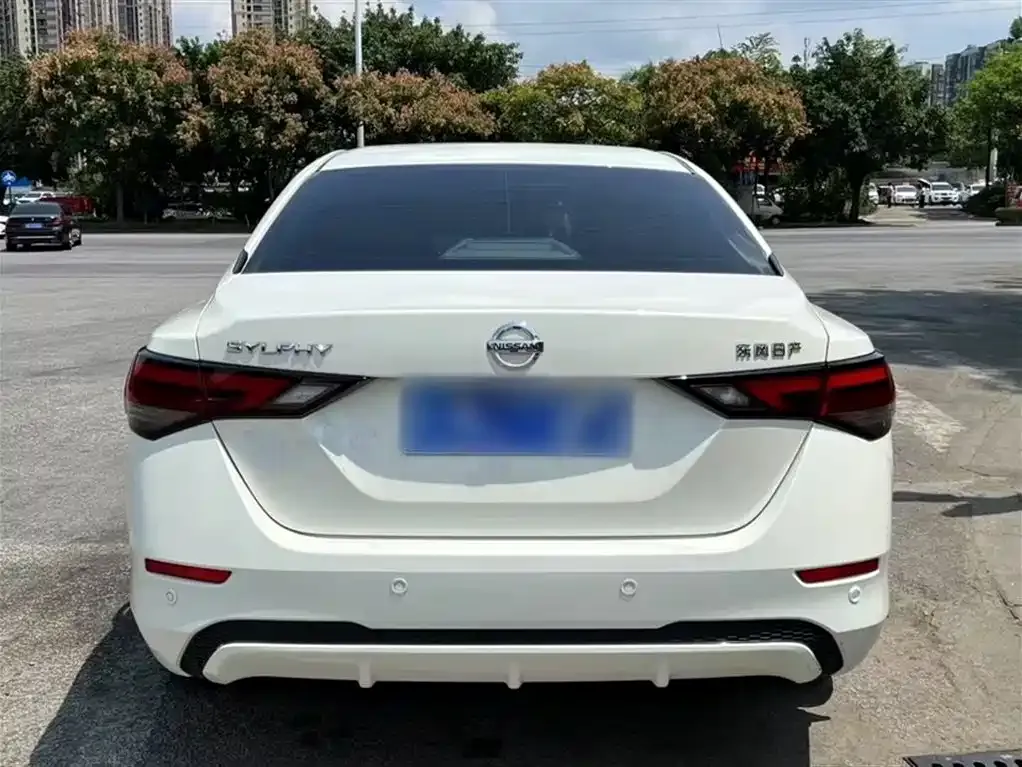 Nissan Sylphy 2022 из CN, фото 6