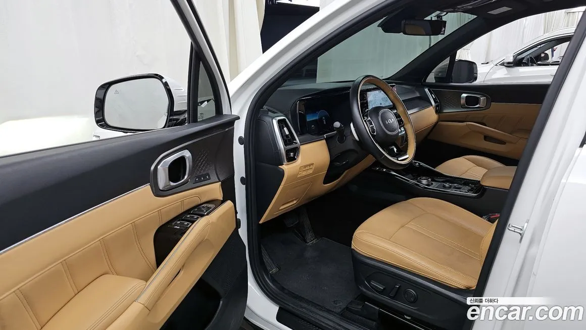 Kia Sorento — фото 10