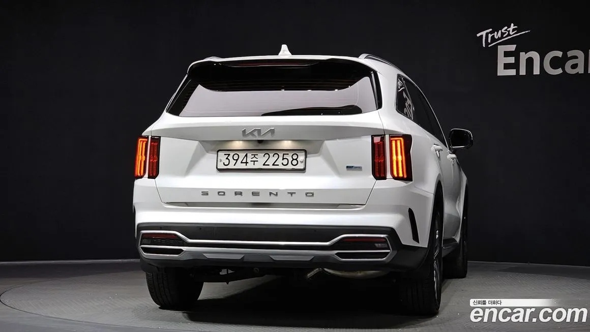 Kia Sorento — фото 4