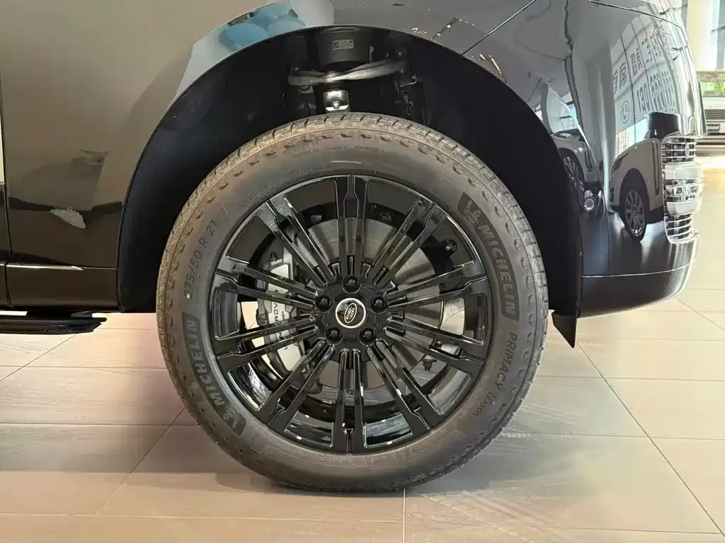 Land Rover Range Rover 2025 из CN, фото 4