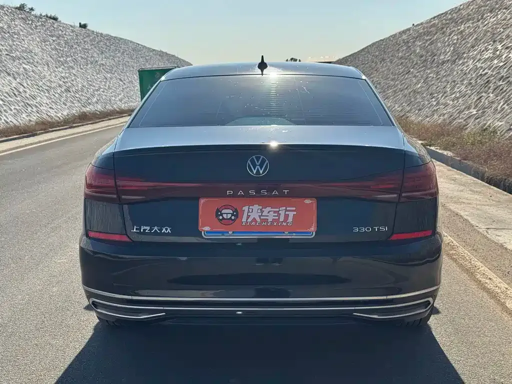 Volkswagen Passat — фото 5