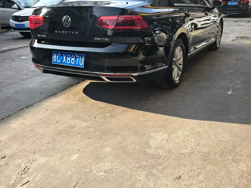 Volkswagen Magotan 2022 из CN, фото 4