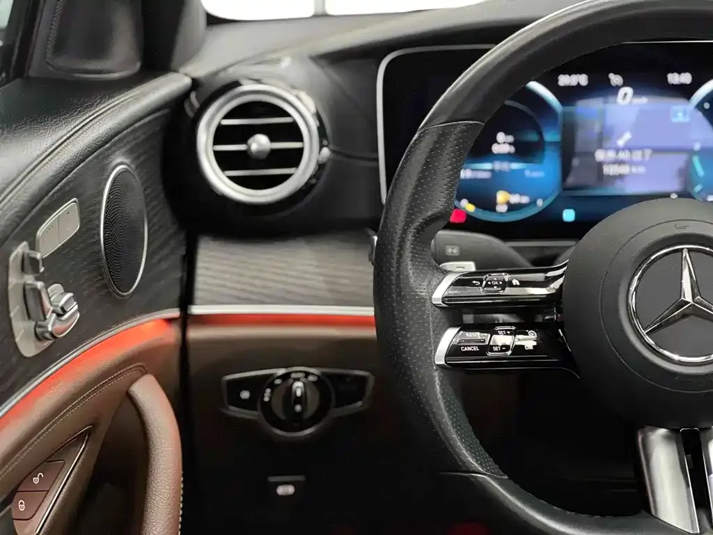 Mercedes-Benz E-Class 2021 из CN, фото 7
