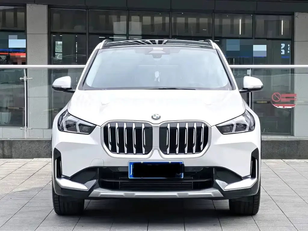 BMW X1 — фото 2