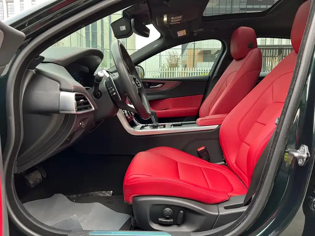 Jaguar XEL 2023 из CN, фото 6