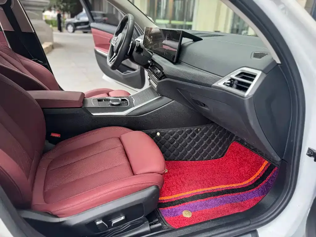 BMW 3 Series 2024 из CN, фото 4