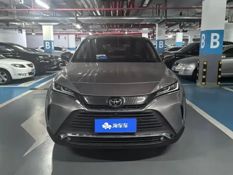 Toyota Harrier 2022 из CN, фото 2