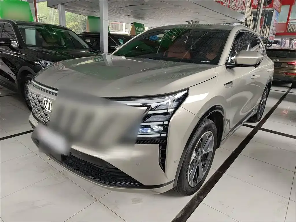 Changan CS75PLUS 2024 из CN, фото 2
