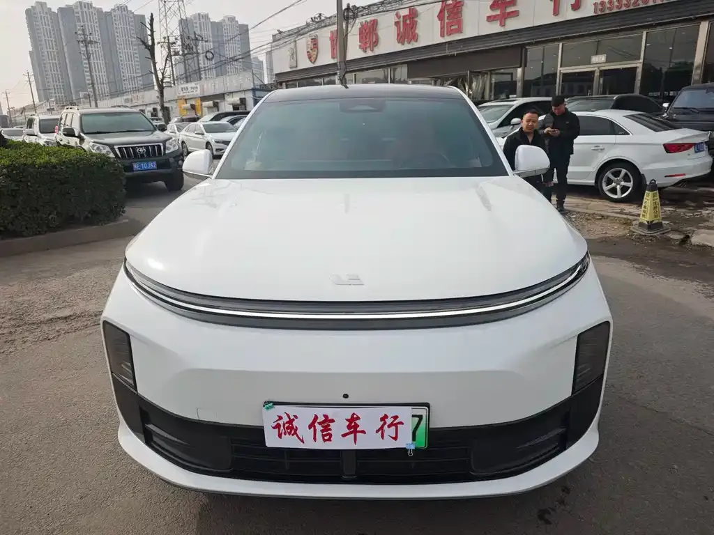 Li Auto L6 2025 из CN, фото 2