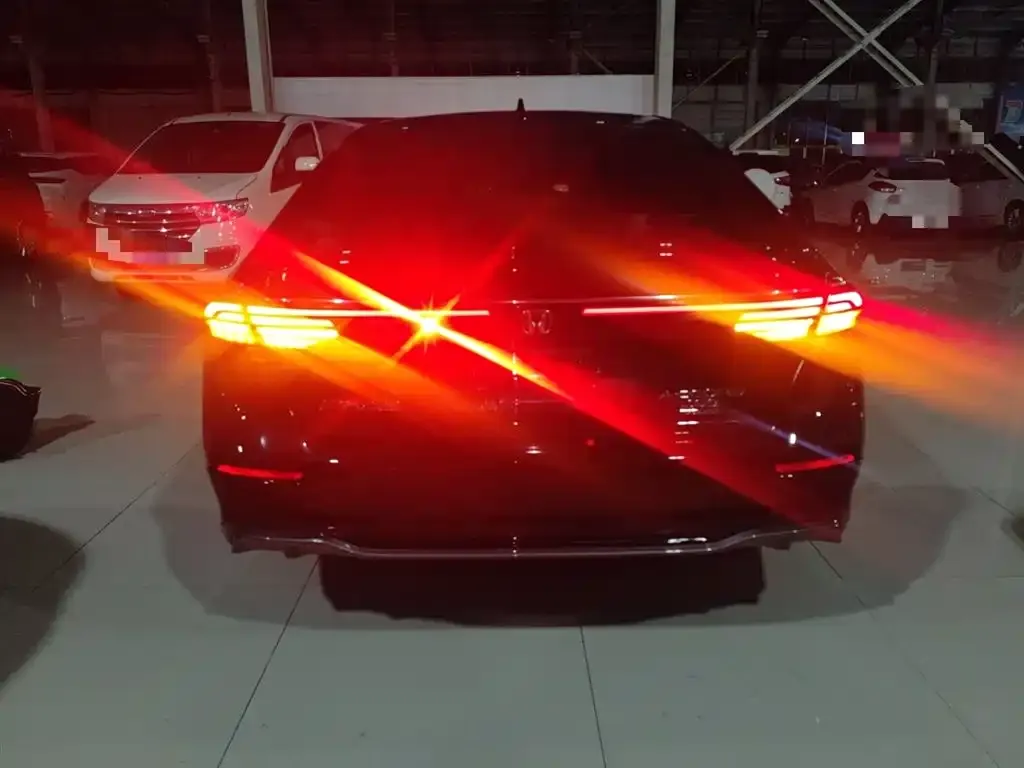 Honda Accord 2024 из CN, фото 6