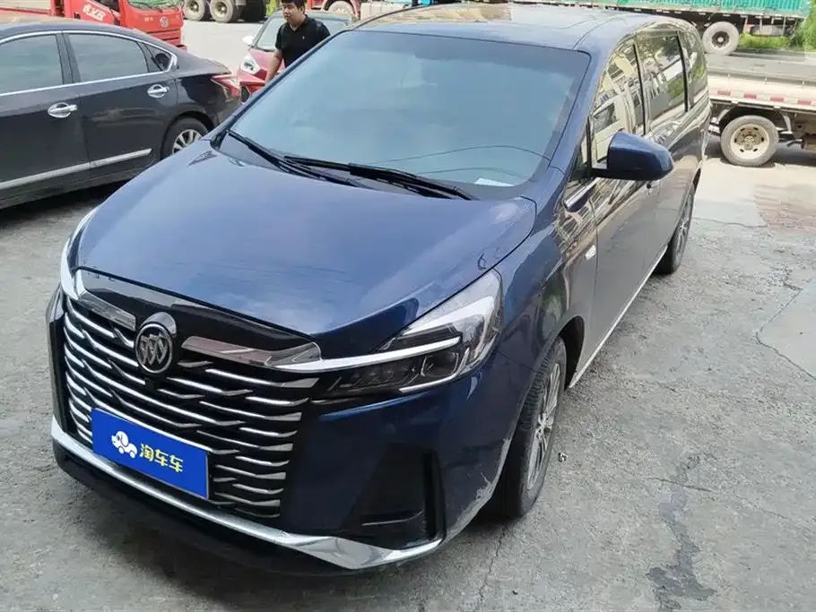 Buick GL8 2023 из CN, фото 2