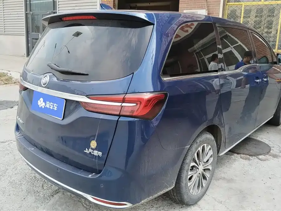 Buick GL8 2023 из CN, фото 3
