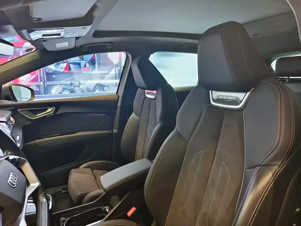 Audi Q4 e-tron 2023 из CN, фото 9