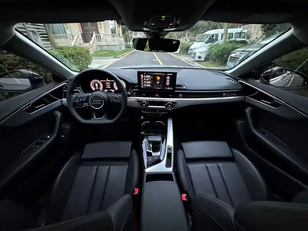 Audi A5 (Import) 2024 из CN, фото 5