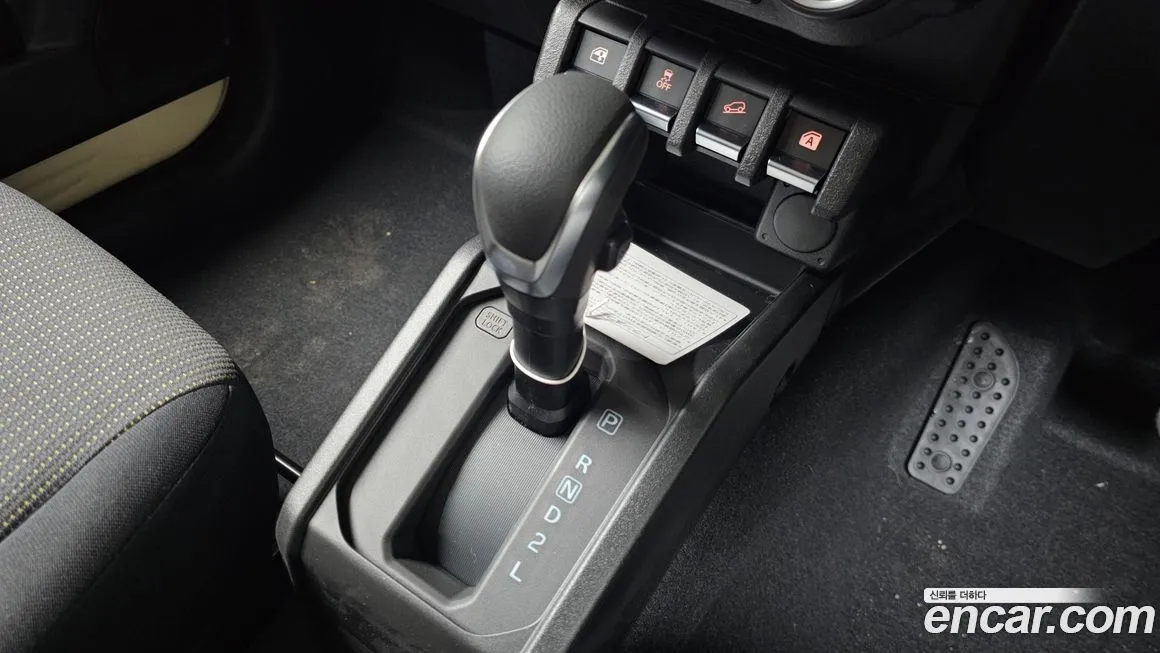 Suzuki Jimny 2025 из KR, фото 9