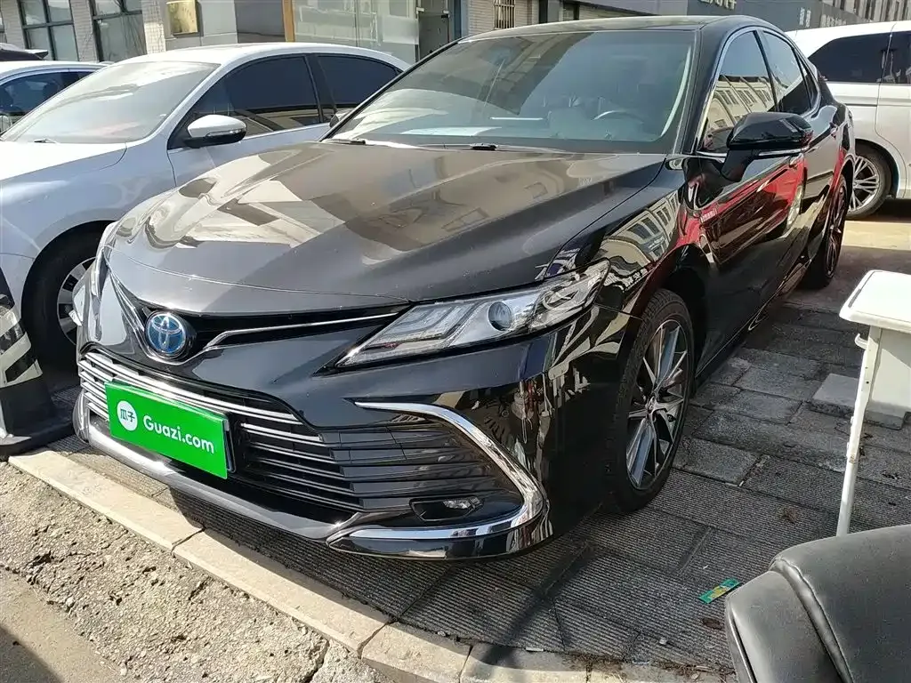 Toyota Camry 2022 из CN, фото 2