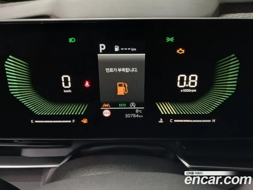 Kia Carnival — фото 10