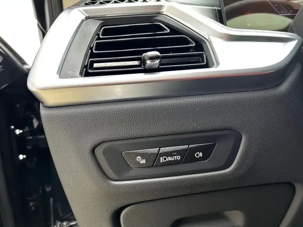 BMW X5 2024 из CN, фото 7