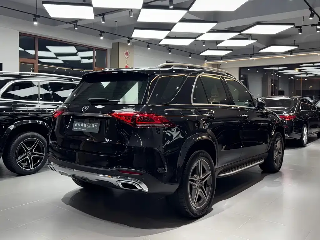 Mercedes-Benz GLE — фото 4