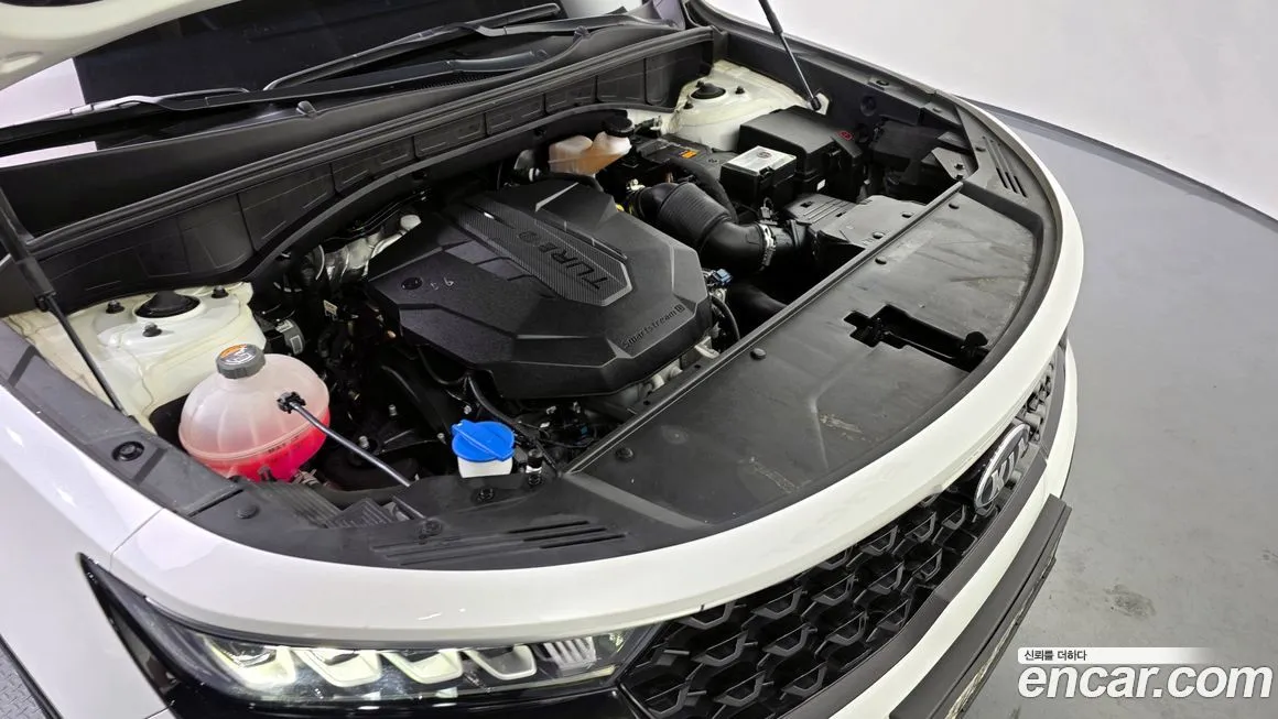 Kia Sorento — фото 6