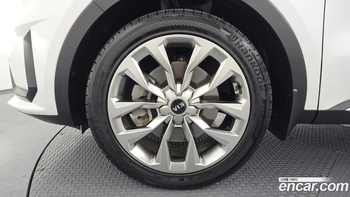 Kia Sorento — фото 5
