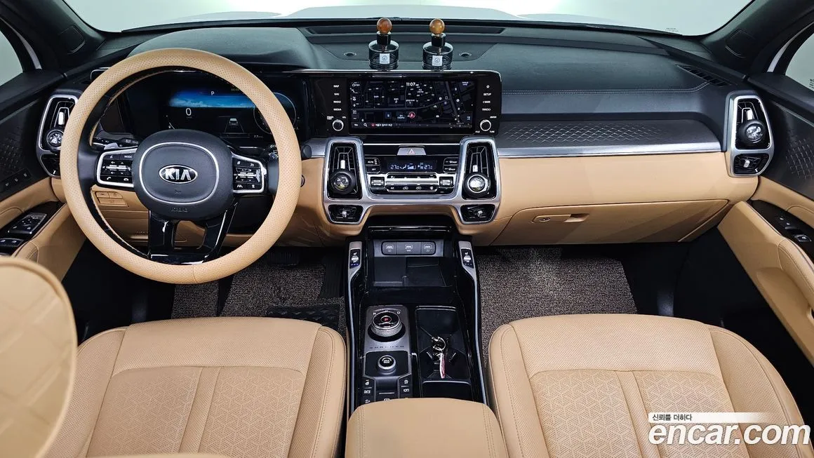 Kia Sorento — фото 7