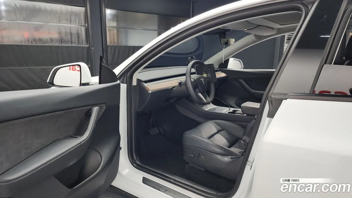 Tesla Model Y 2022 из KR, фото 10