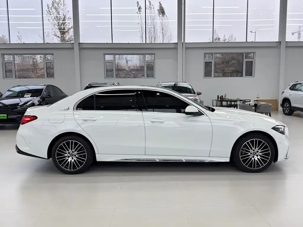 Mercedes-Benz C-Class 2024 из CN, фото 5