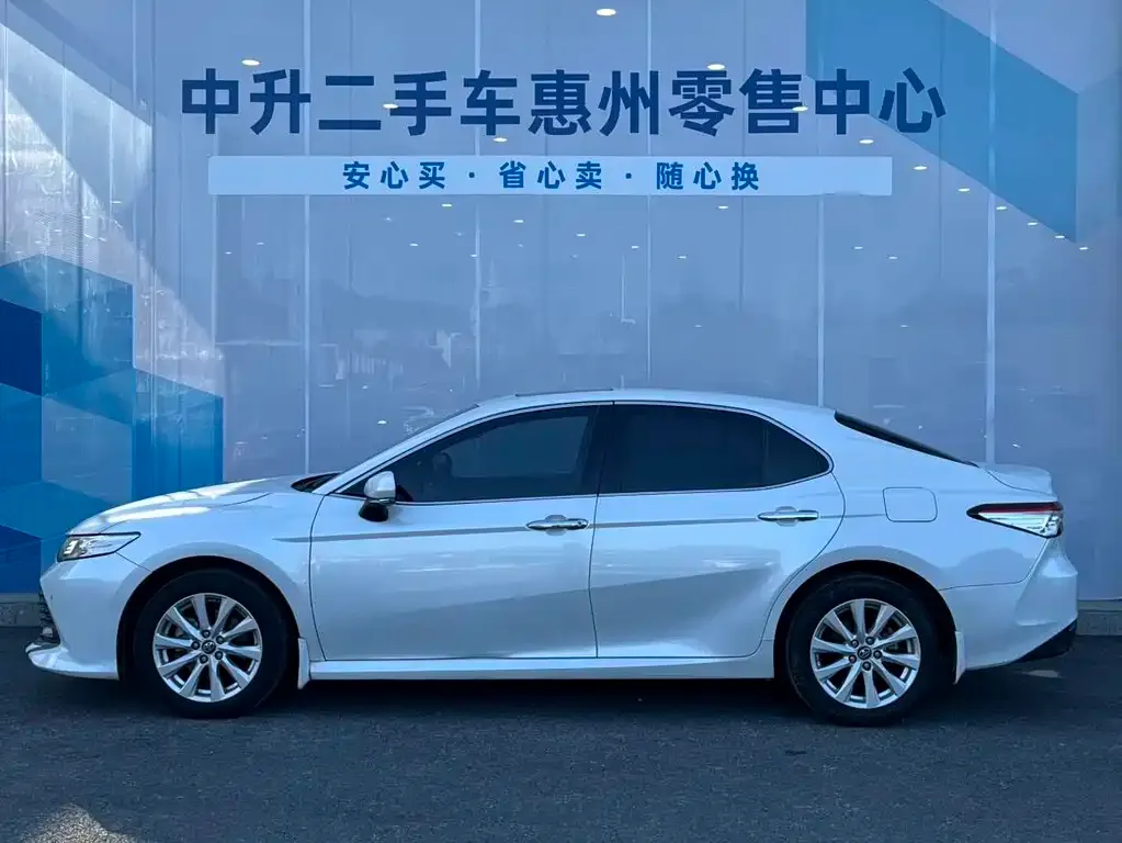 Toyota Camry 2021 из CN, фото 3