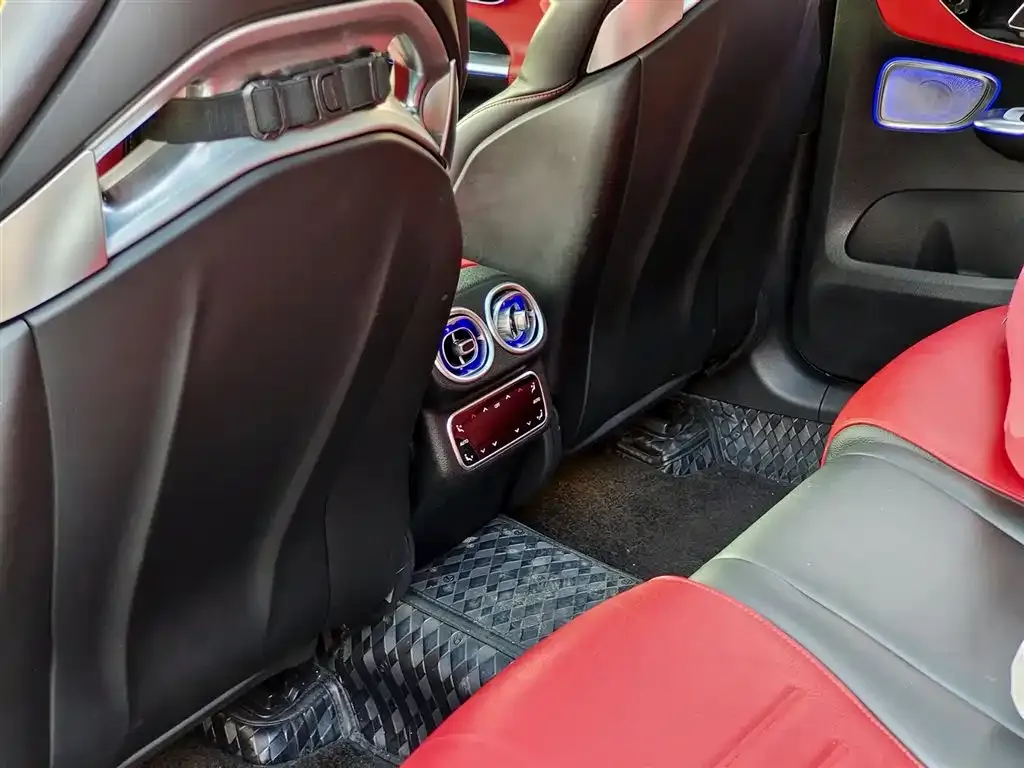 Mercedes-Benz GLC 2023 из CN, фото 9