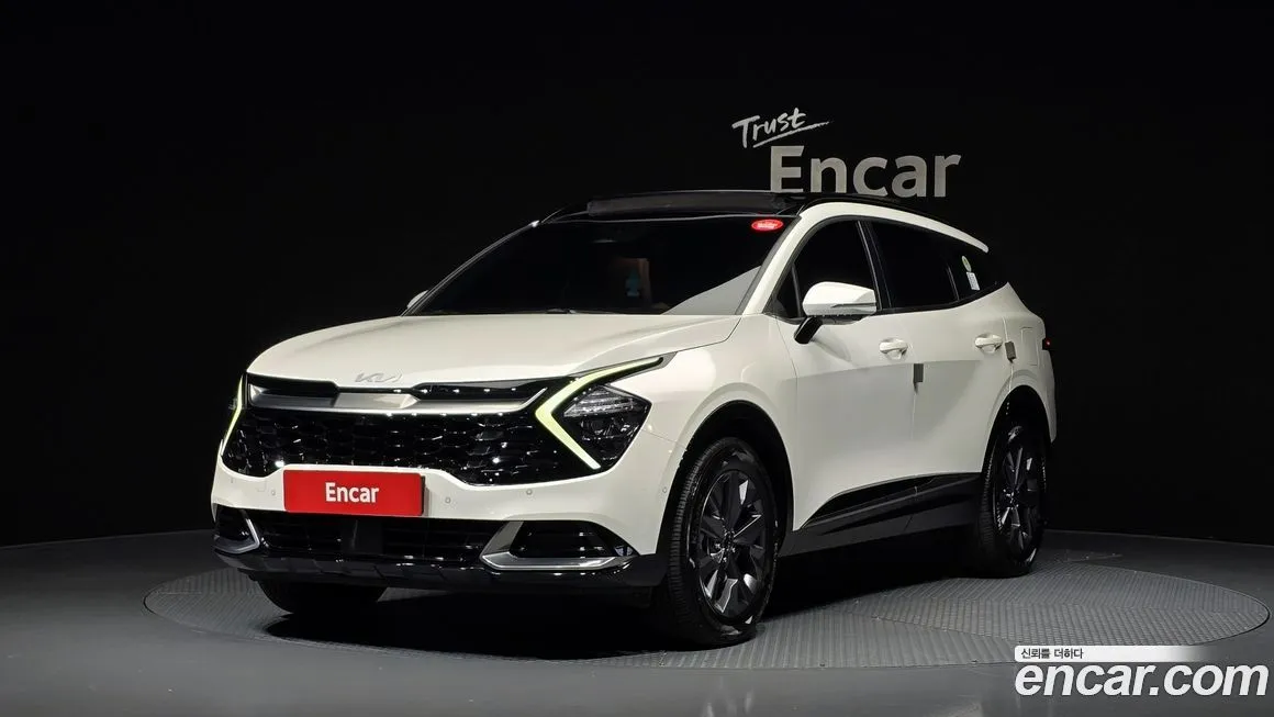 Kia Sportage — фото 1