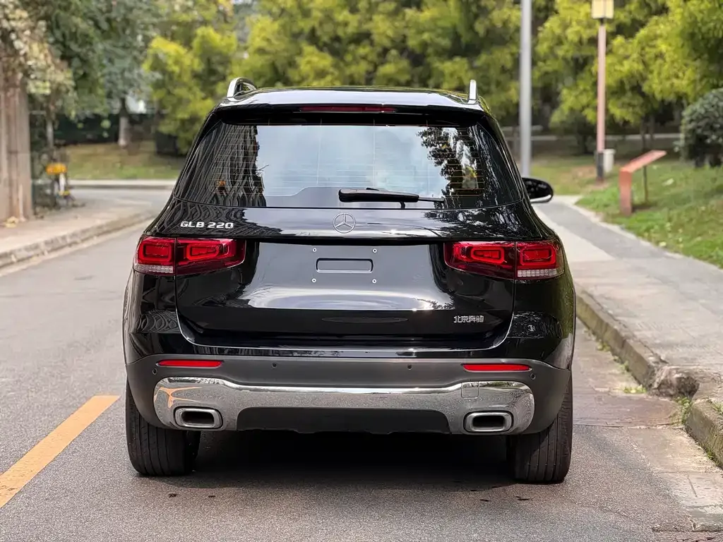 Mercedes-Benz GLB 2023 из CN, фото 7