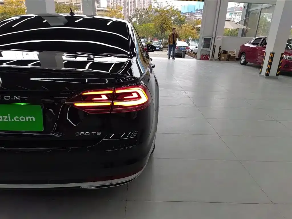 Volkswagen Phideon 2023 из CN, фото 8