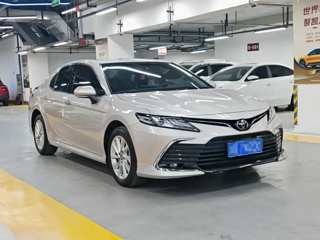 Toyota Camry 2022 из CN, фото 3