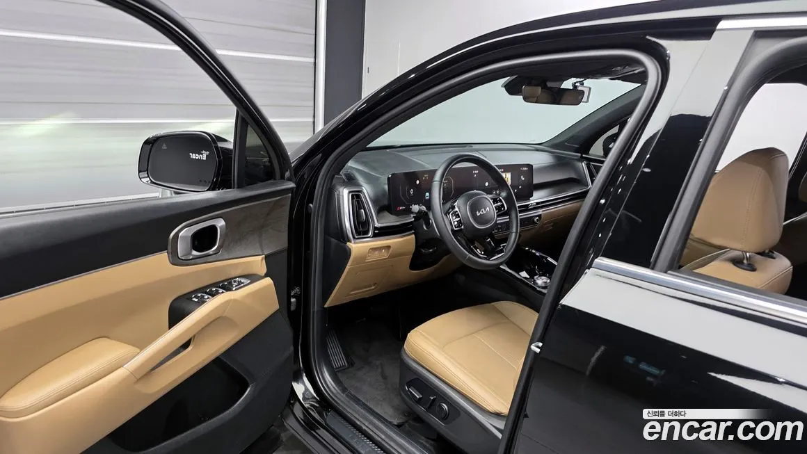 Kia Sorento — фото 10