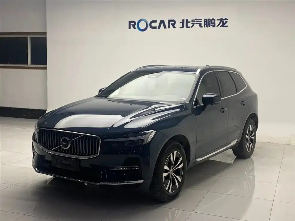 Volvo XC60 2023 из CN, фото 1