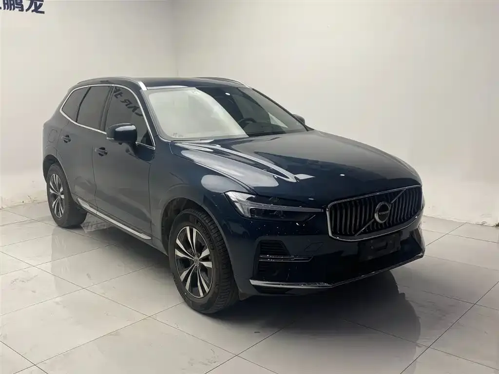 Volvo XC60 2023 из CN, фото 3