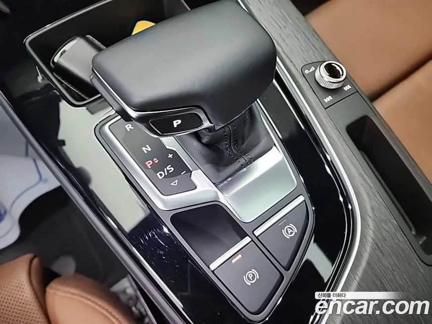 Audi A4 2023 из KR, фото 8